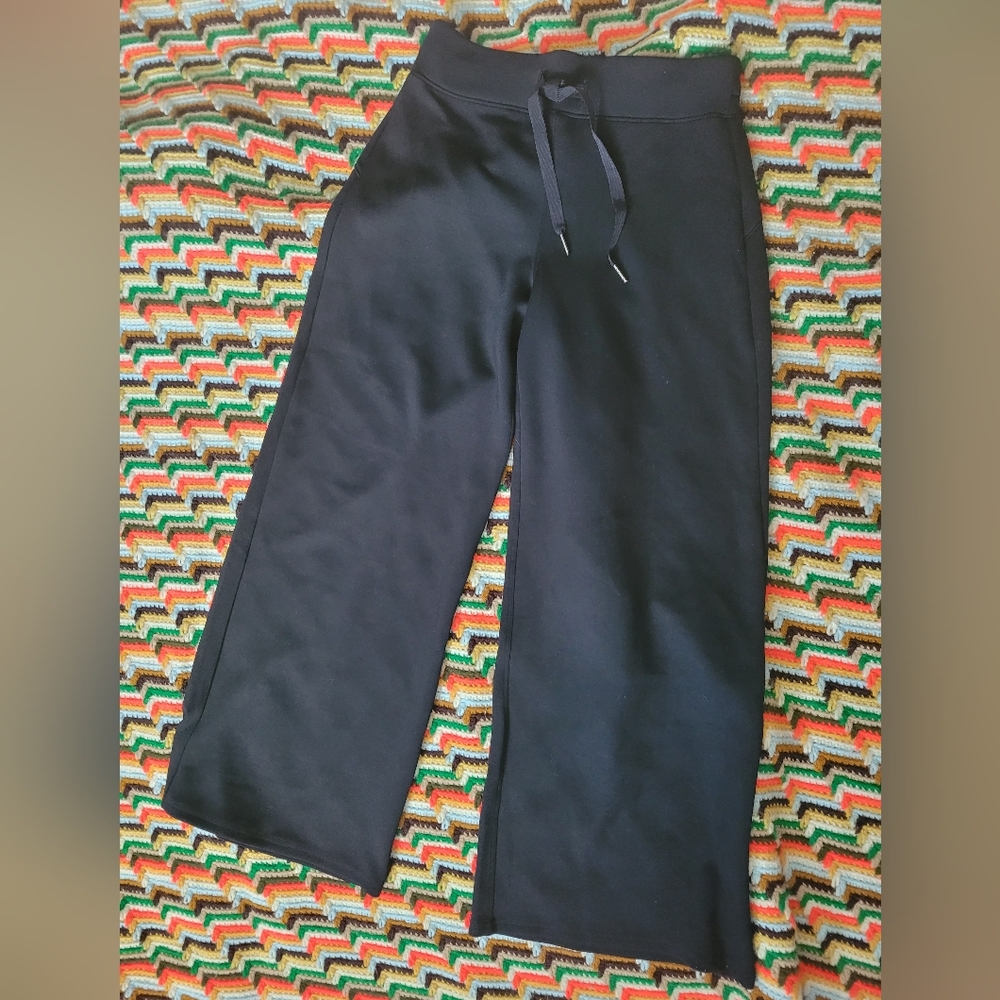 Spanx Very Black Air Essentials Wide Leg Petite Pant Sz M